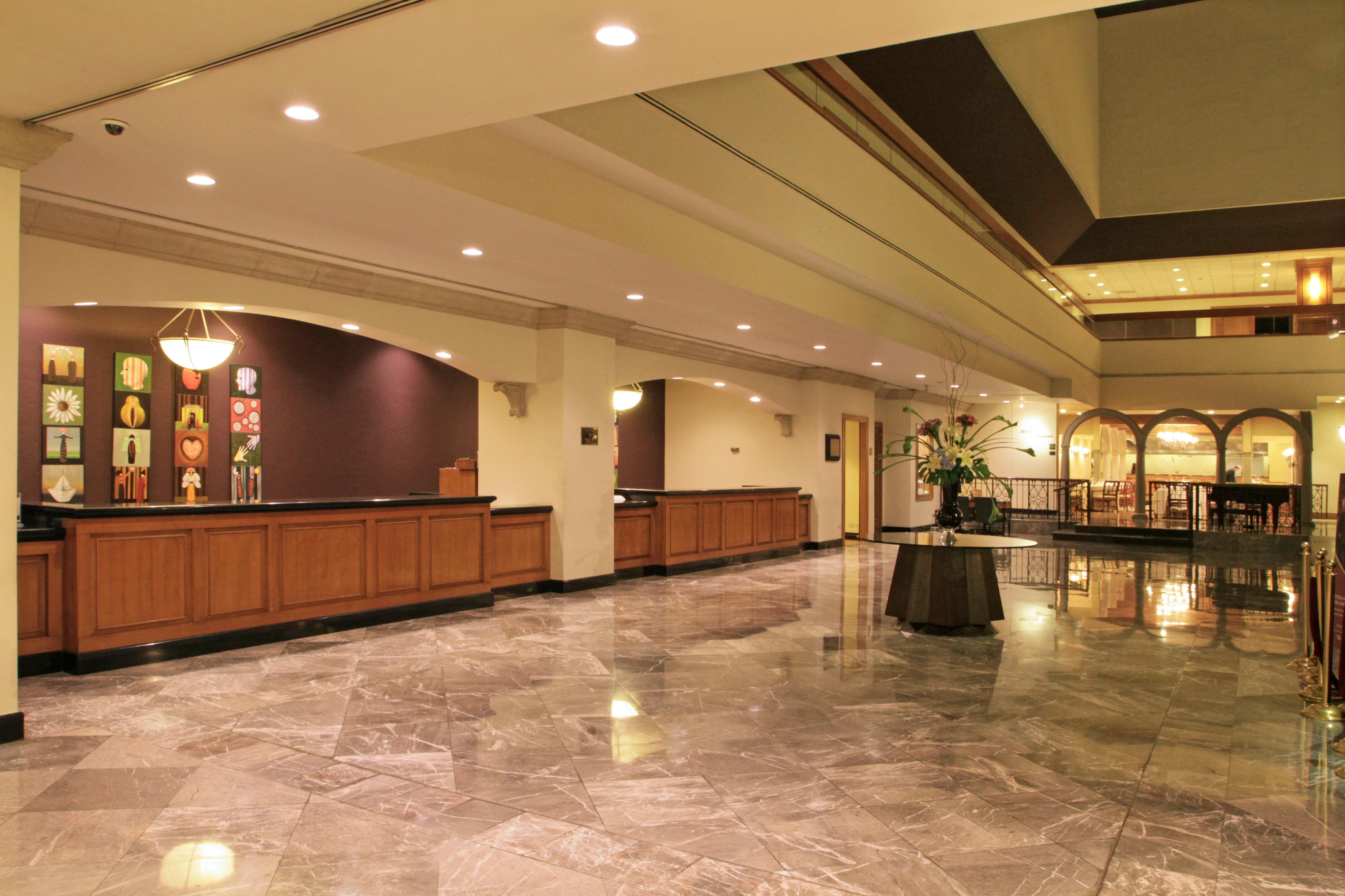 Crowne Plaza Hotel Monterrey By Ihg Exterior photo