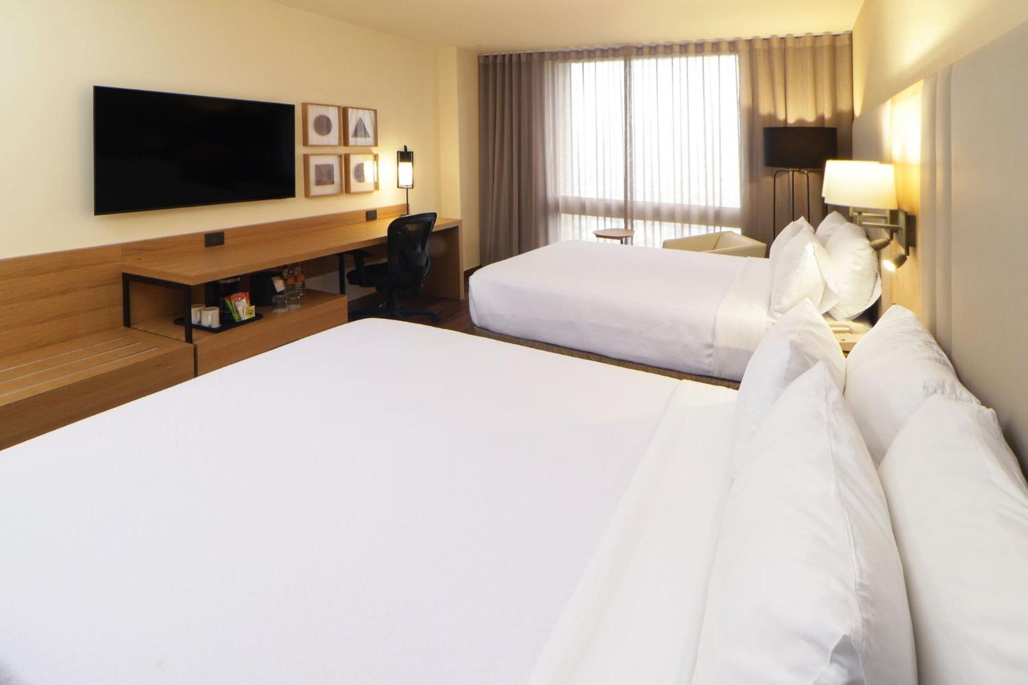Crowne Plaza Hotel Monterrey By Ihg Exterior photo